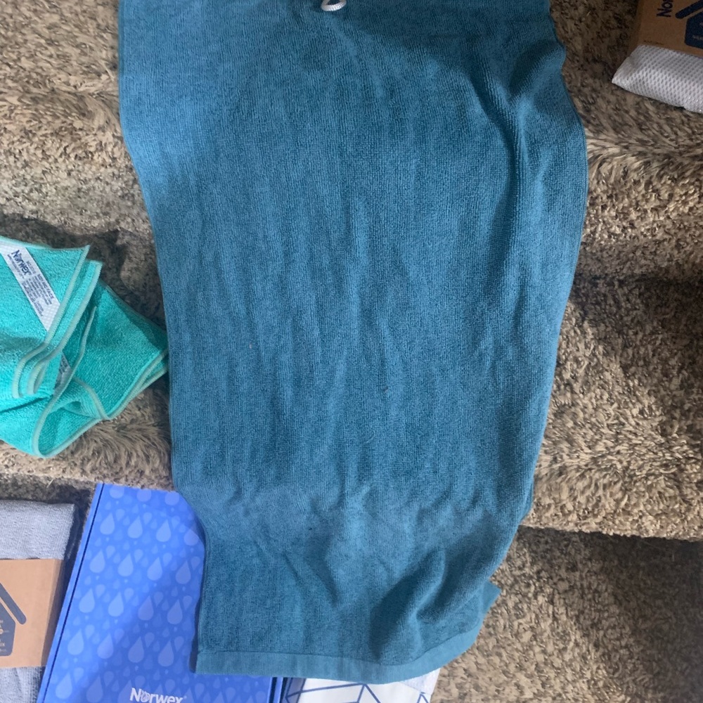 Norwex hand towel
